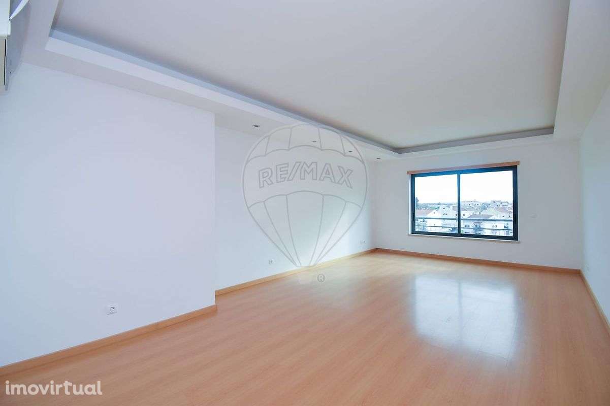 Apartamento T4 para venda - Grande imagem: 2/30