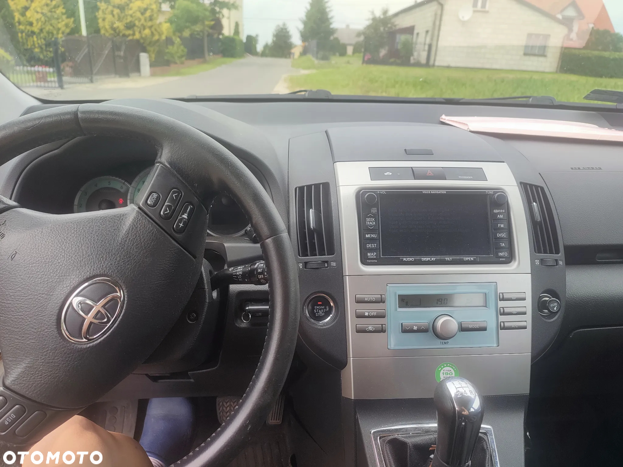 Toyota Corolla Verso 2.0 D-4D Sol - 2