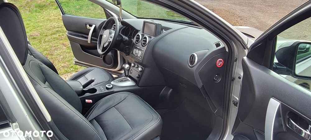 Nissan Qashqai ver-2-0-dci-4x4-tekna - 6