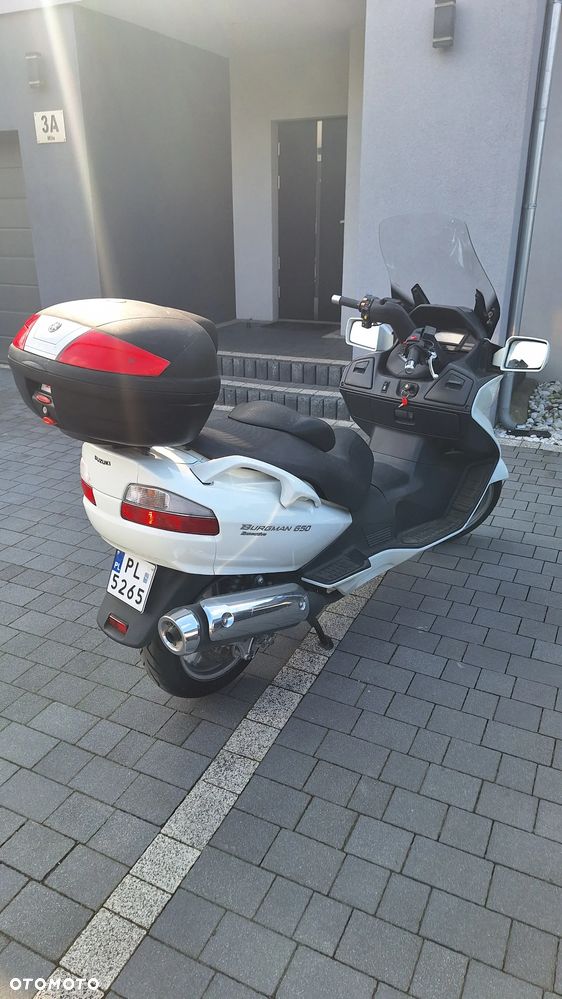Suzuki Burgman - 1