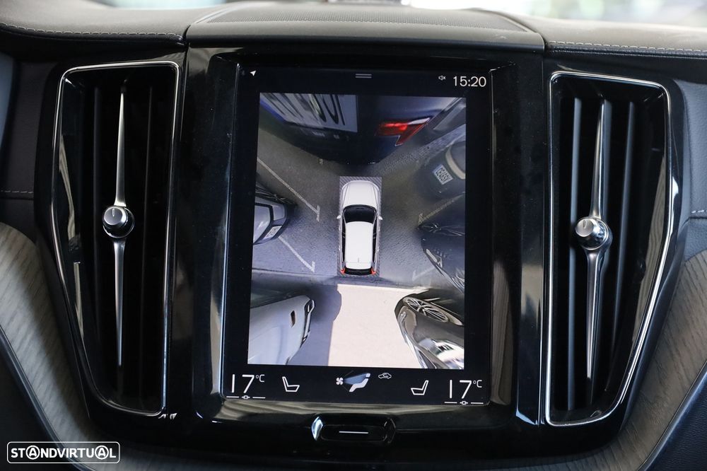 Volvo XC 60 2.0 D5 Inscription AWD - 28