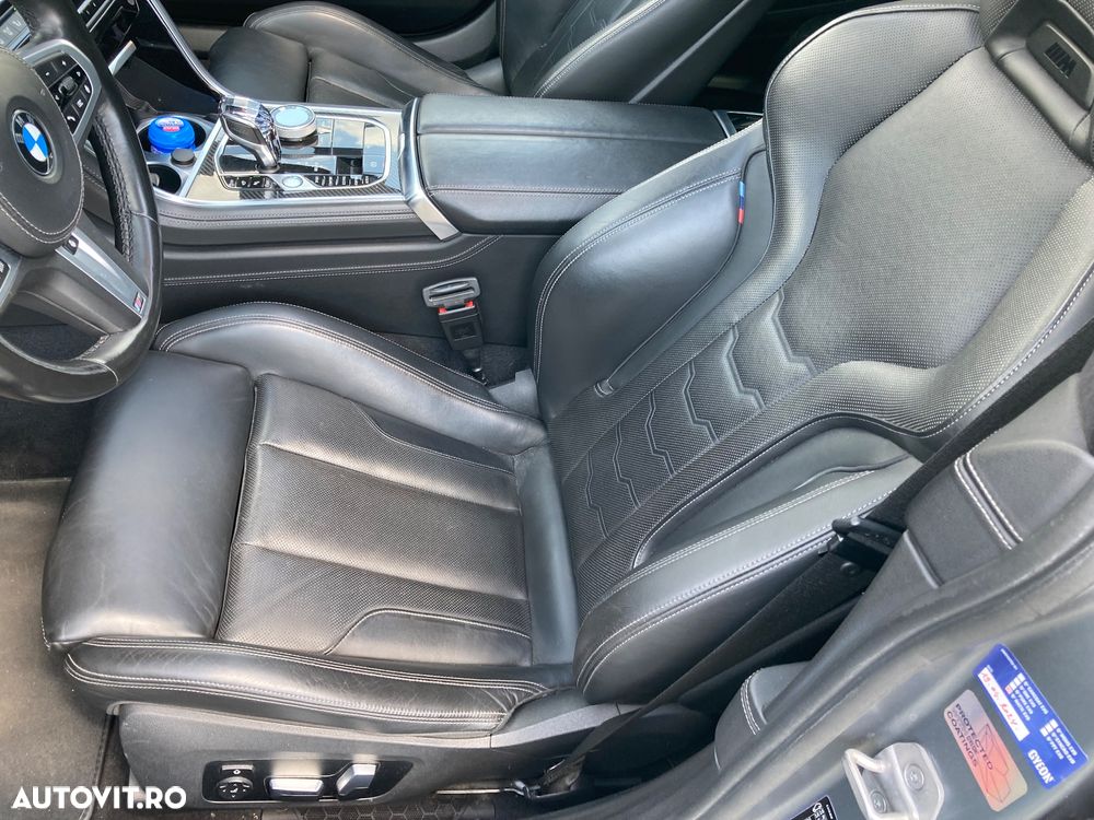 BMW Seria 8 - 10
