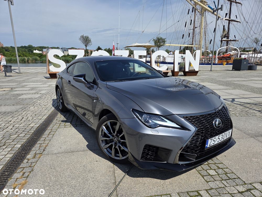 Lexus RC - 1