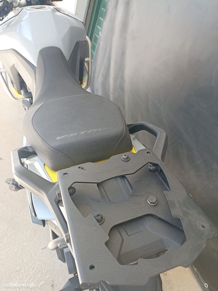 Suzuki DL 800 DE - 8