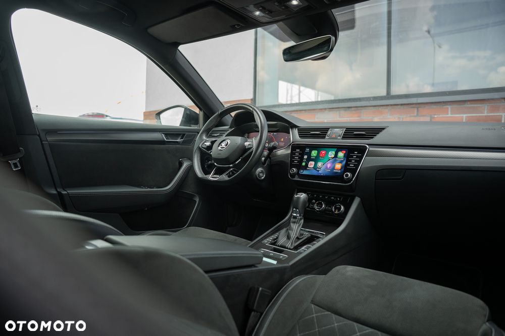 Skoda Superb 2.0 TDI 4x4 DSG Sportline - 29