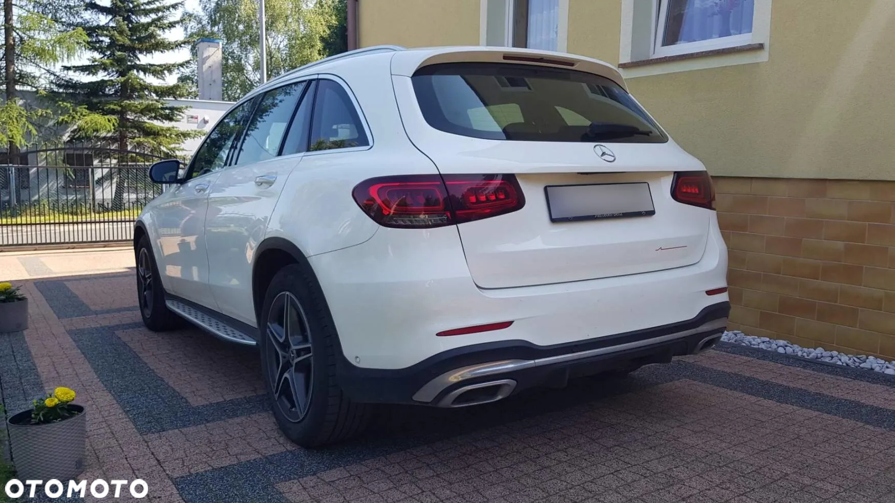 Mercedes-Benz GLC 220 d 4Matic 9G-TRONIC AMG Line Plus - 8