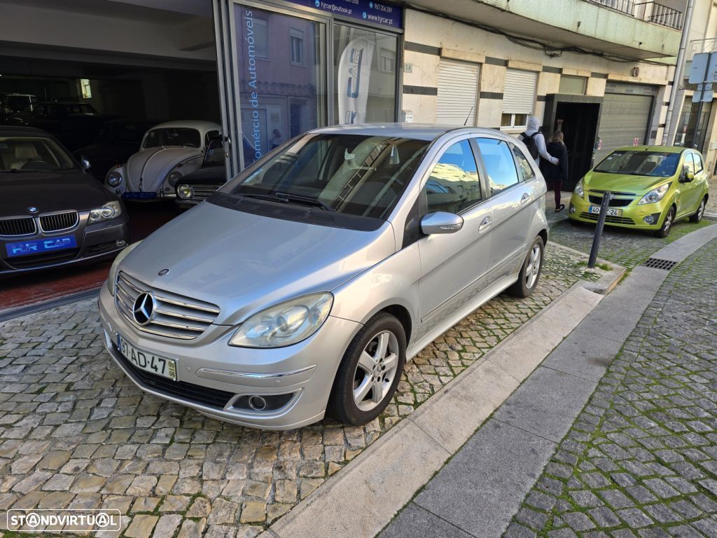 Mercedes-Benz B 200 CDi - 1