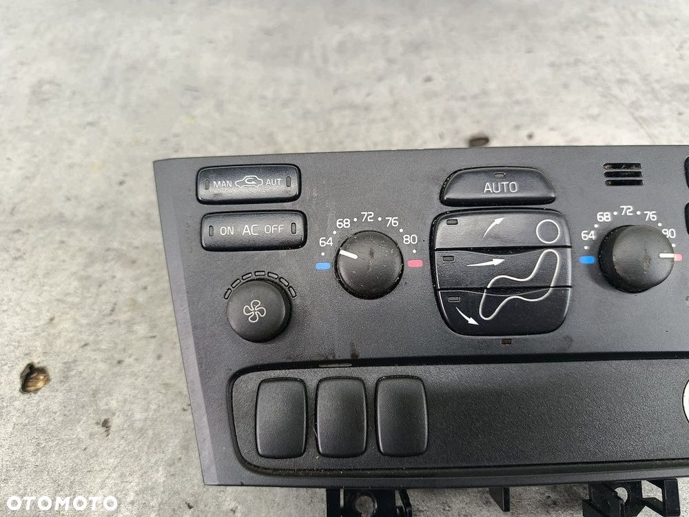 PANEL NAWIEWU VOLVO XC70 I 8691878 - 5