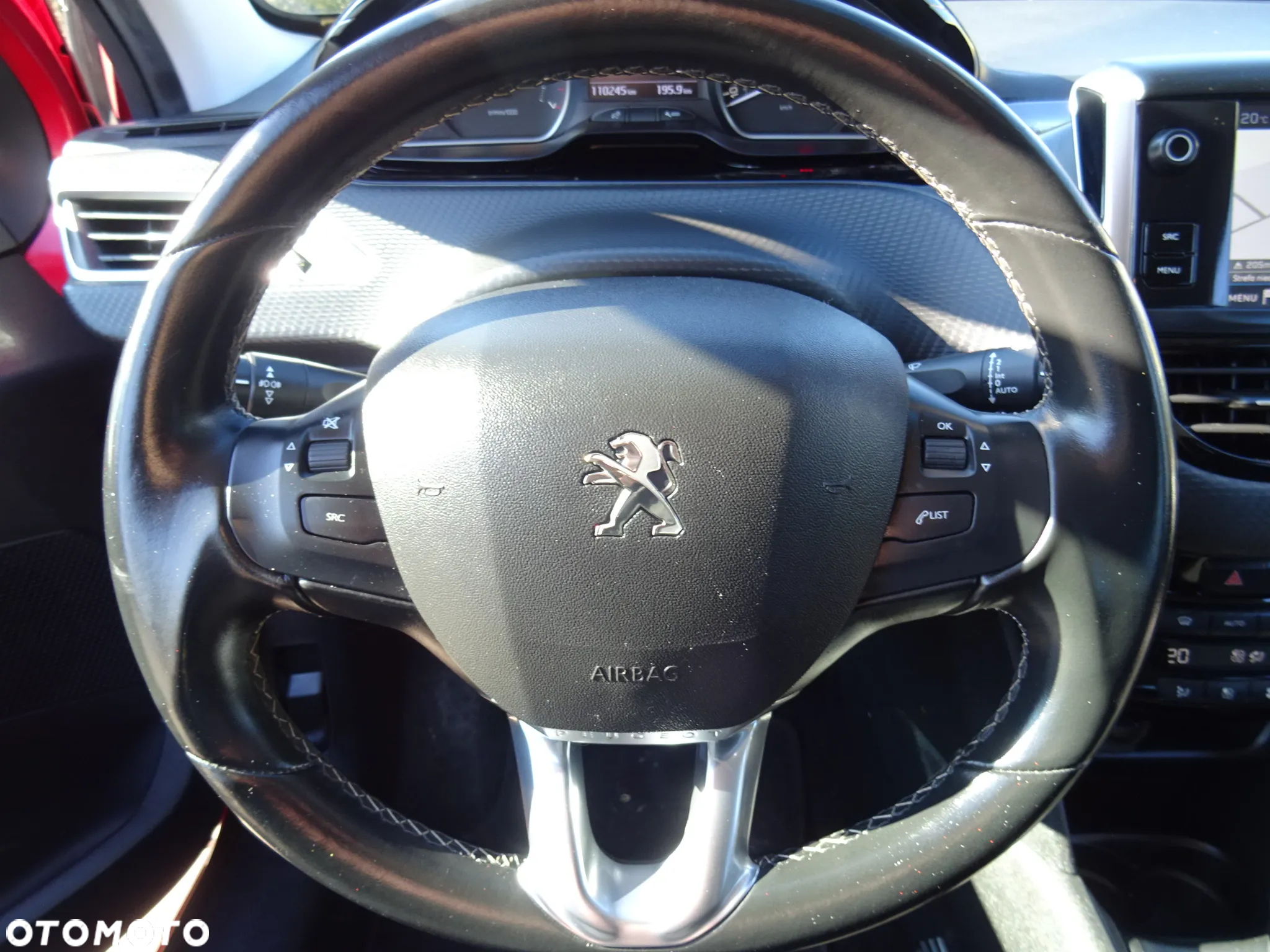 Peugeot 208 PureTech 110 Stop & Start EAT6 Allure - 18