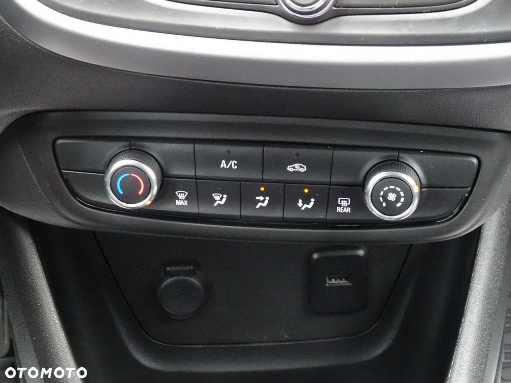 Opel Crossland X - 24