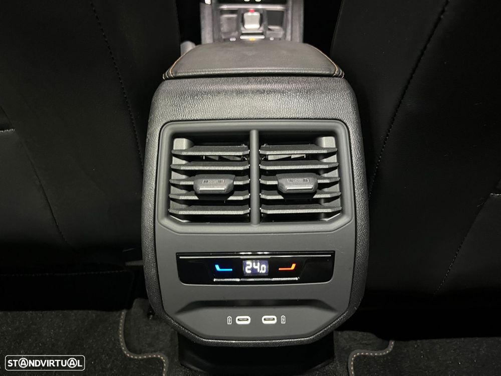 Cupra Formentor 1.4 e-Hybrid DSG - 33