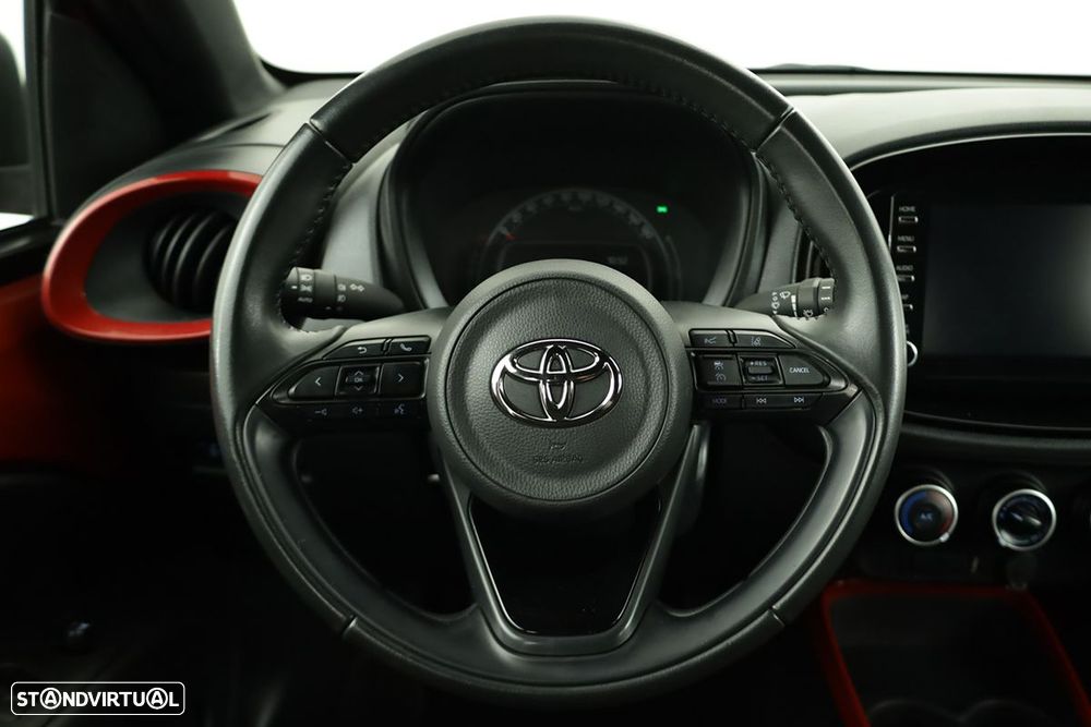 Toyota Aygo 1.0 X-Play - 13