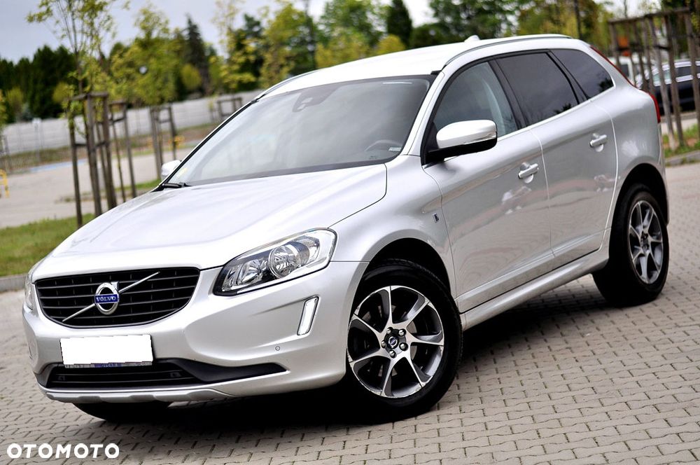Volvo XC 60 D3 Drive-E Ocean Race - 3