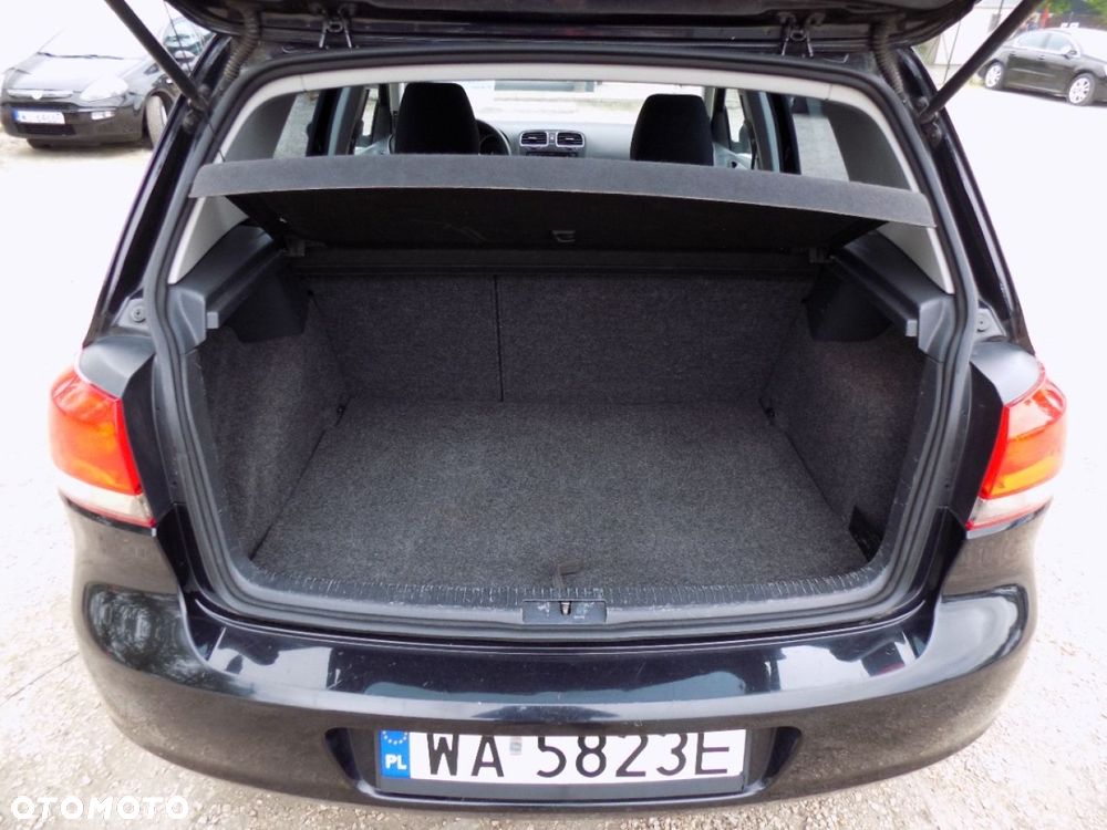 Volkswagen Golf - 9