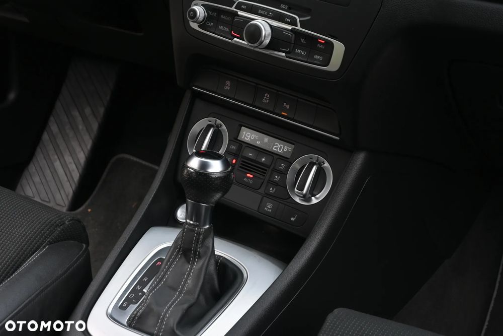 Audi Q3 2.0 TDI Quattro S tronic - 23