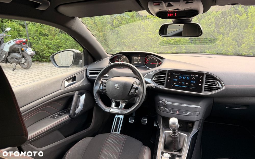 Peugeot 308 1.2 PureTech GPF GT S&S - 10