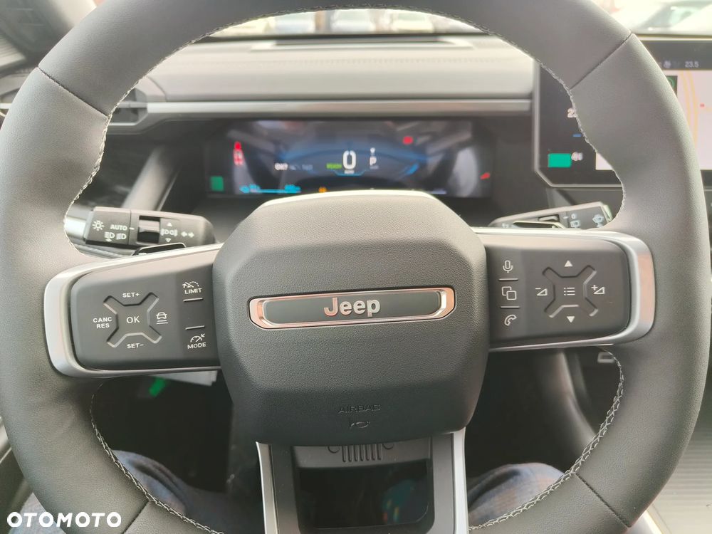 Jeep Compass 73.7kWh Altitude FWD - 12