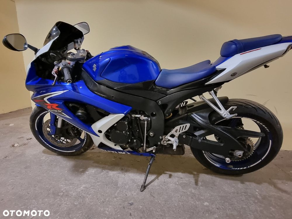Suzuki GSX-R - 12