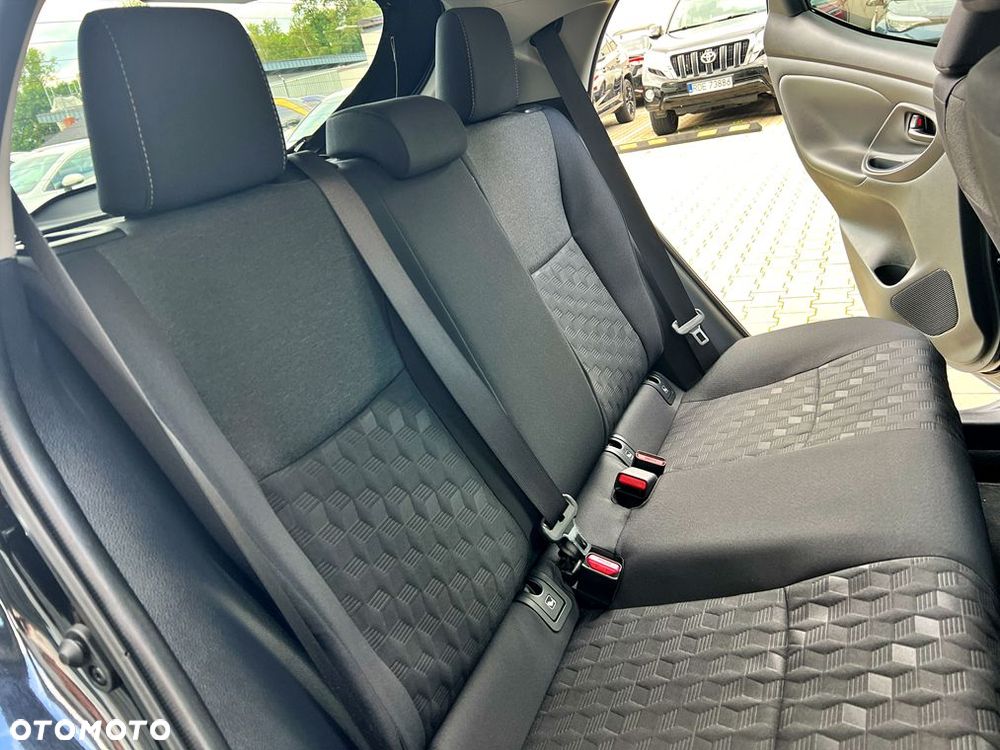 Toyota Yaris Hybrid 1.5 Style - 17