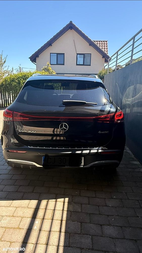 Mercedes-Benz EQA - 3