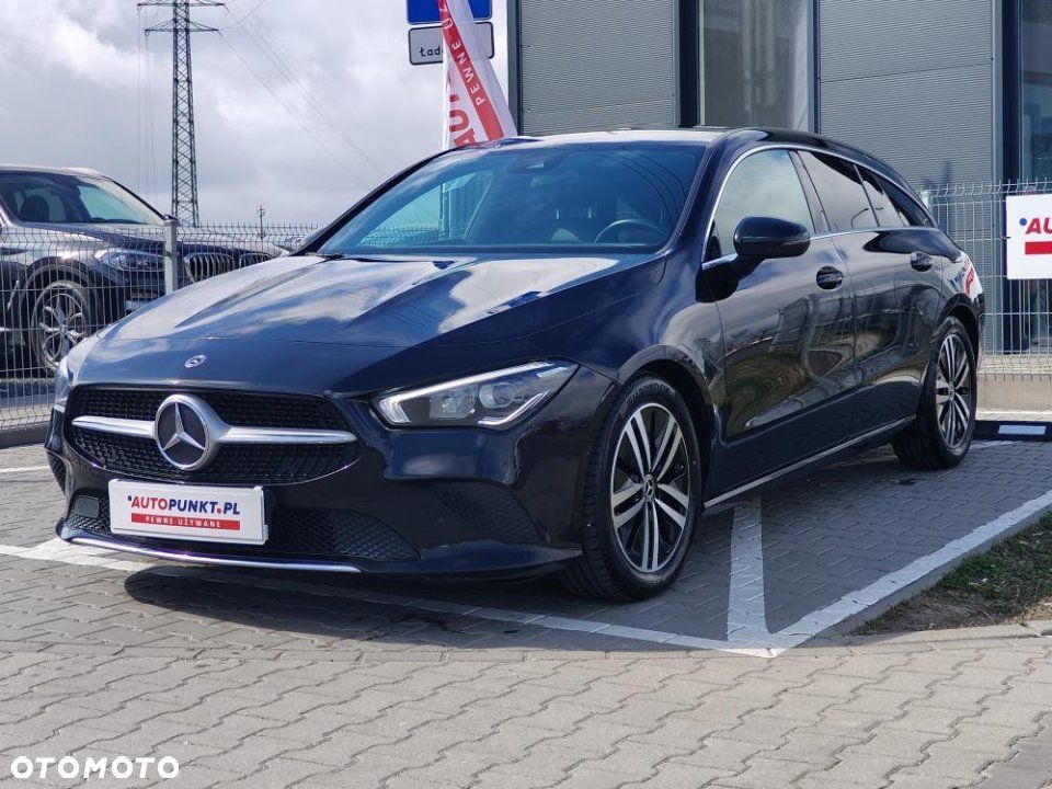 Mercedes-Benz CLA - 4