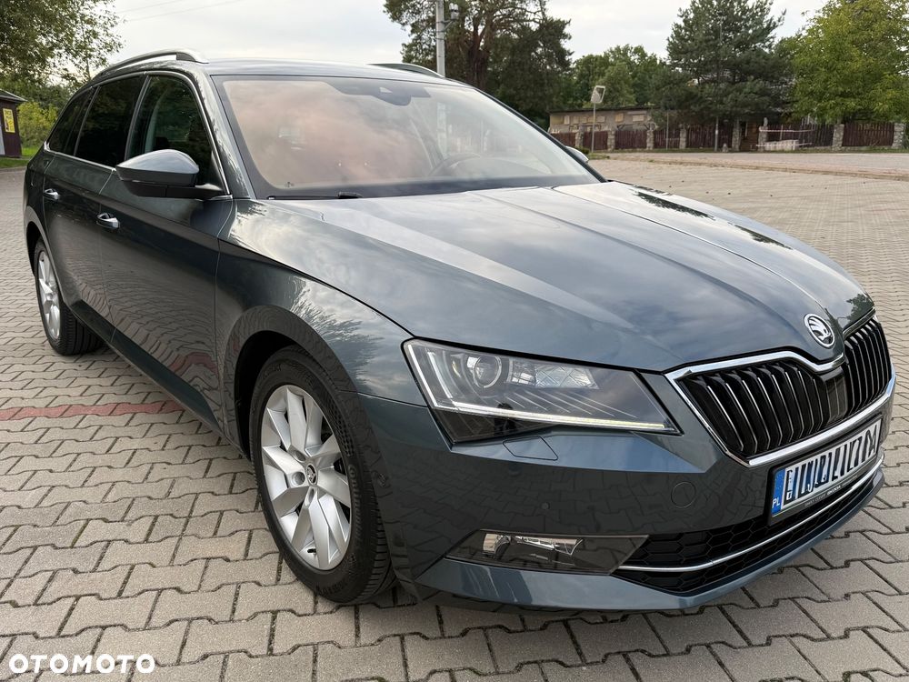 Skoda Superb 2017 photo 4