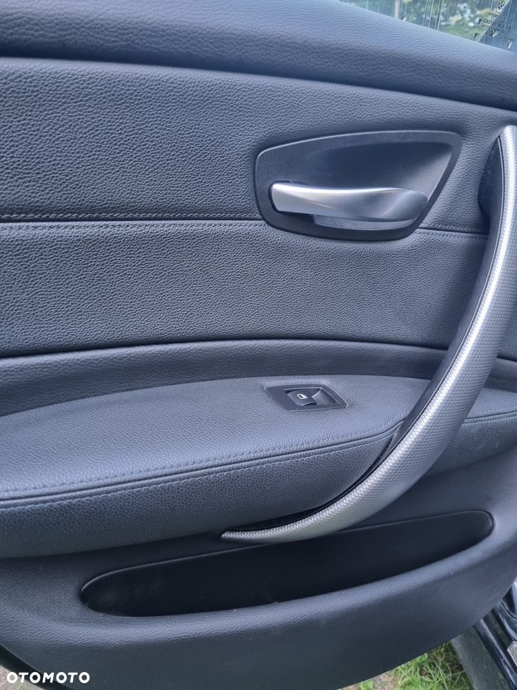 BMW Seria 1 - 15