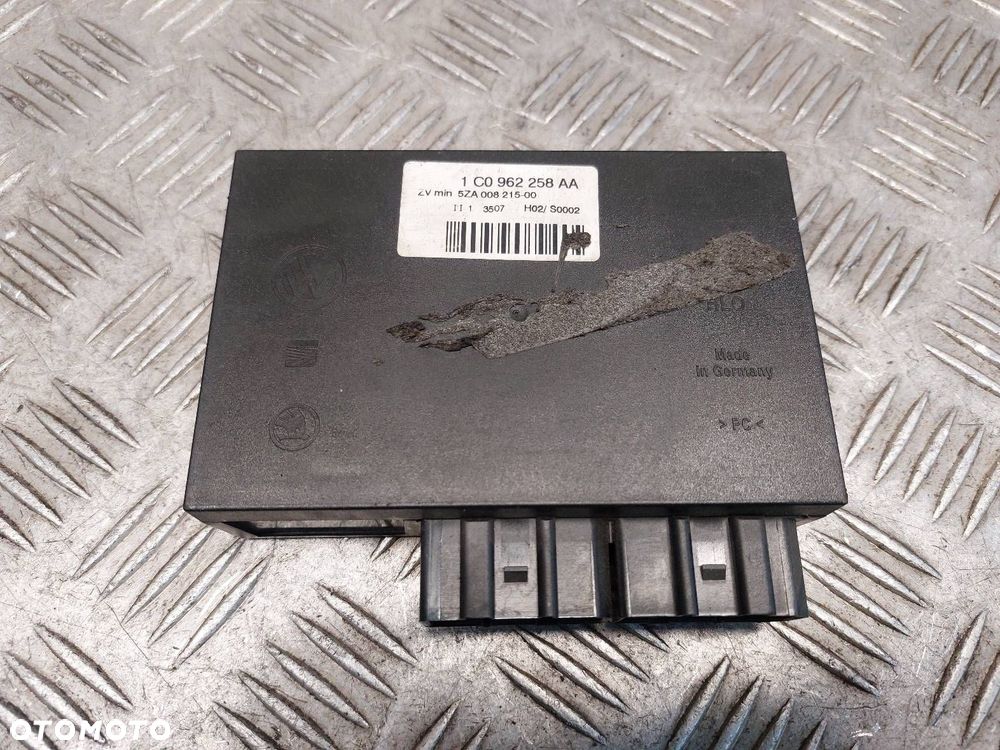 ZESTAW STARTOWY OCTAVIA I 1.6 8V FL 1U0920801B 06A906033DM 4B090851C - 9