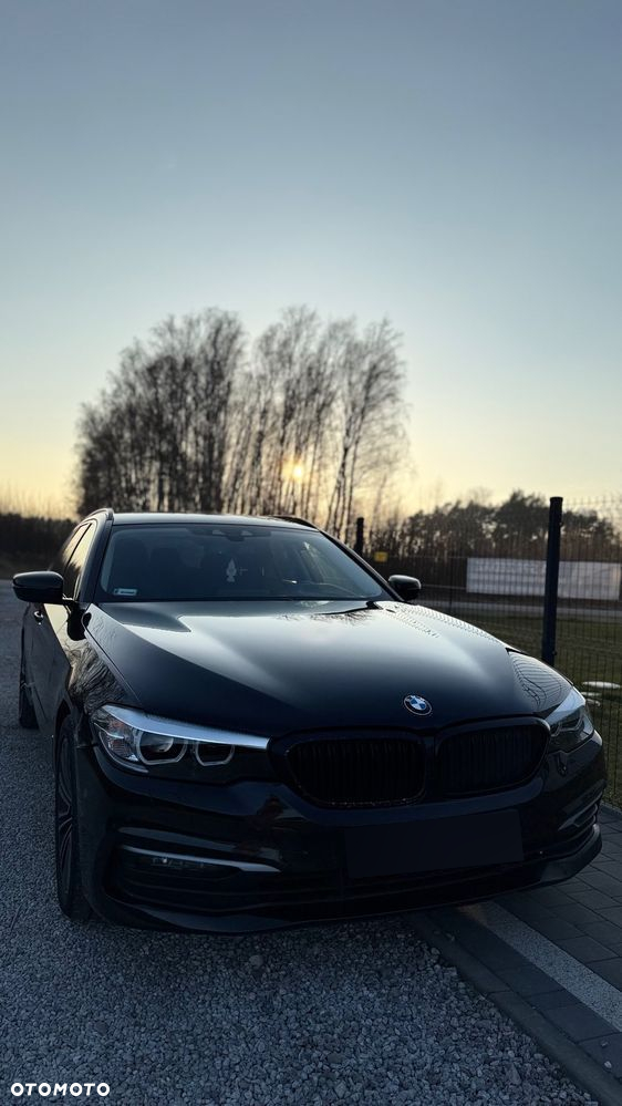 BMW Seria 5 518d - 10