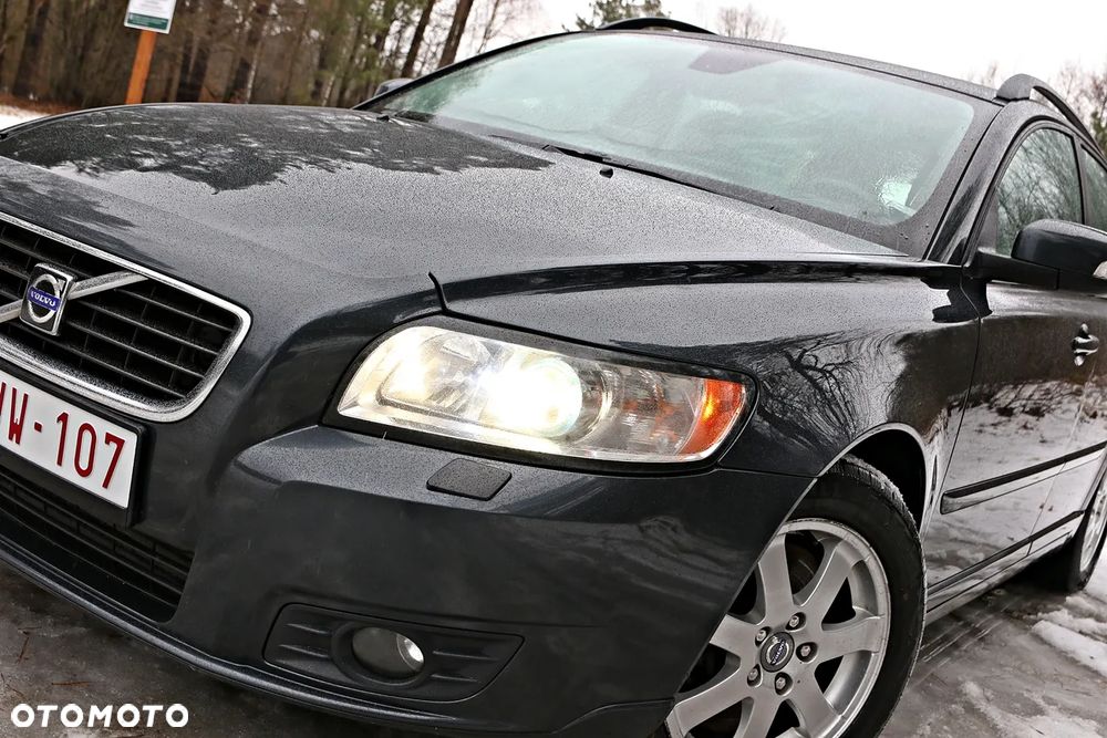 Volvo V50 2.0D DPF Powershift - 1