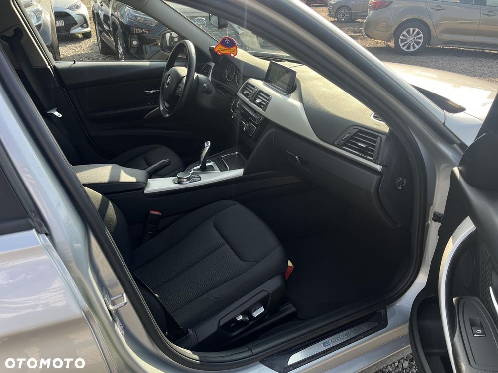 BMW Seria 3 - 19