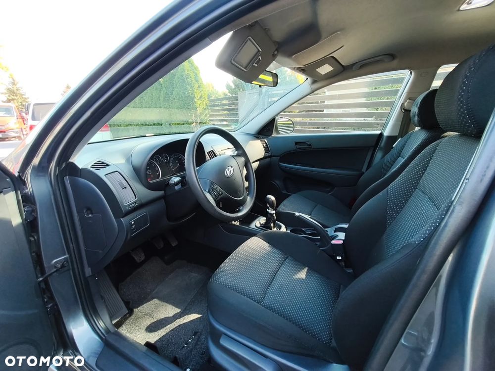 Hyundai i30 1.4 Edition Plus - 26