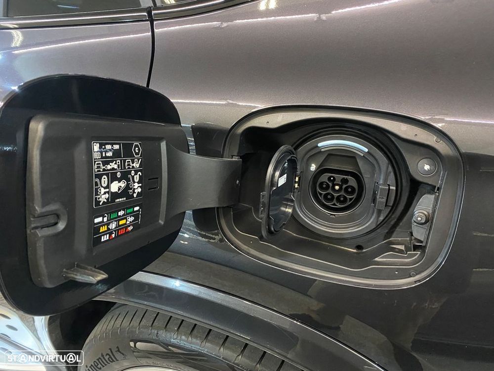 Mercedes-Benz GLC 300 de Coupe 4Matic - 10