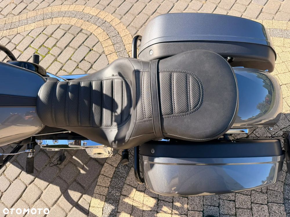 Harley-Davidson Softail Sport Glide - 26