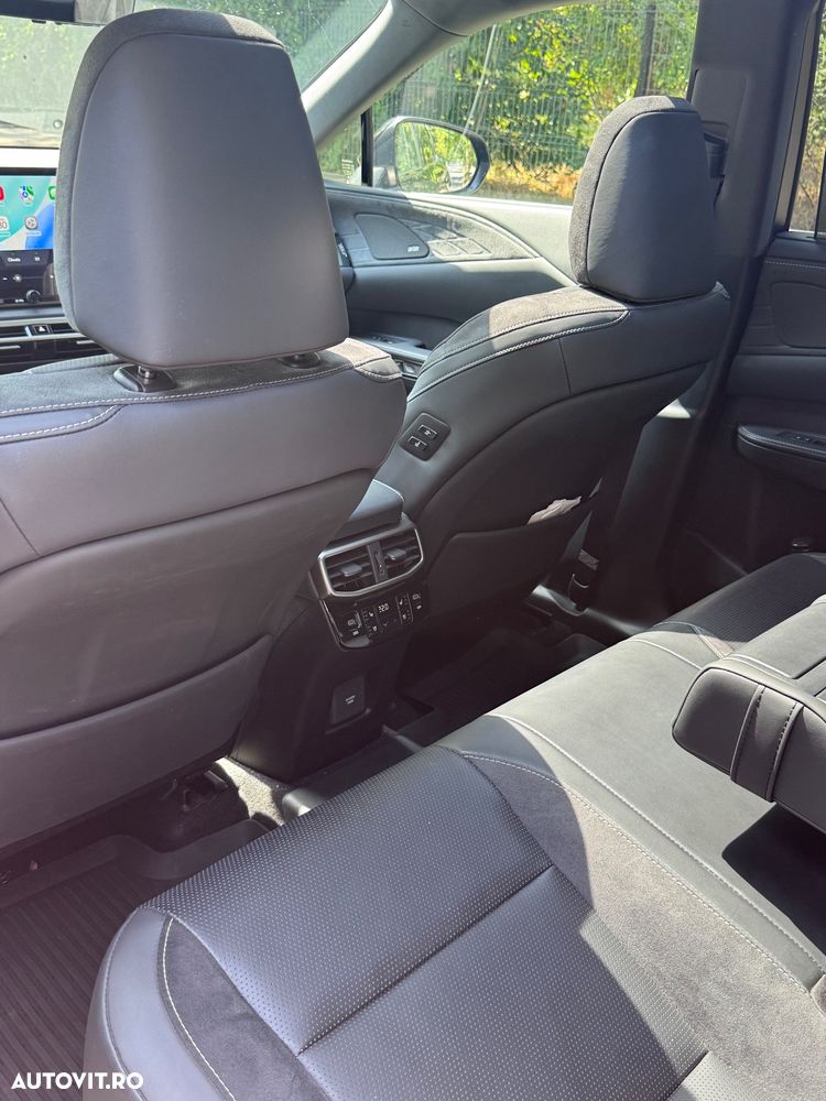 Lexus Seria RX - 16