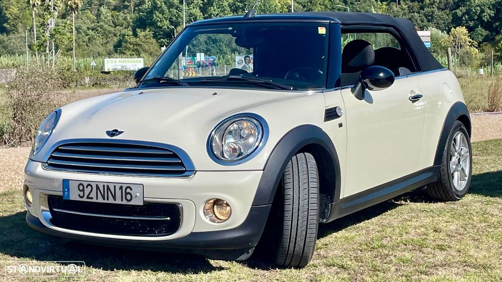 MINI Cabrio Cooper D - 4