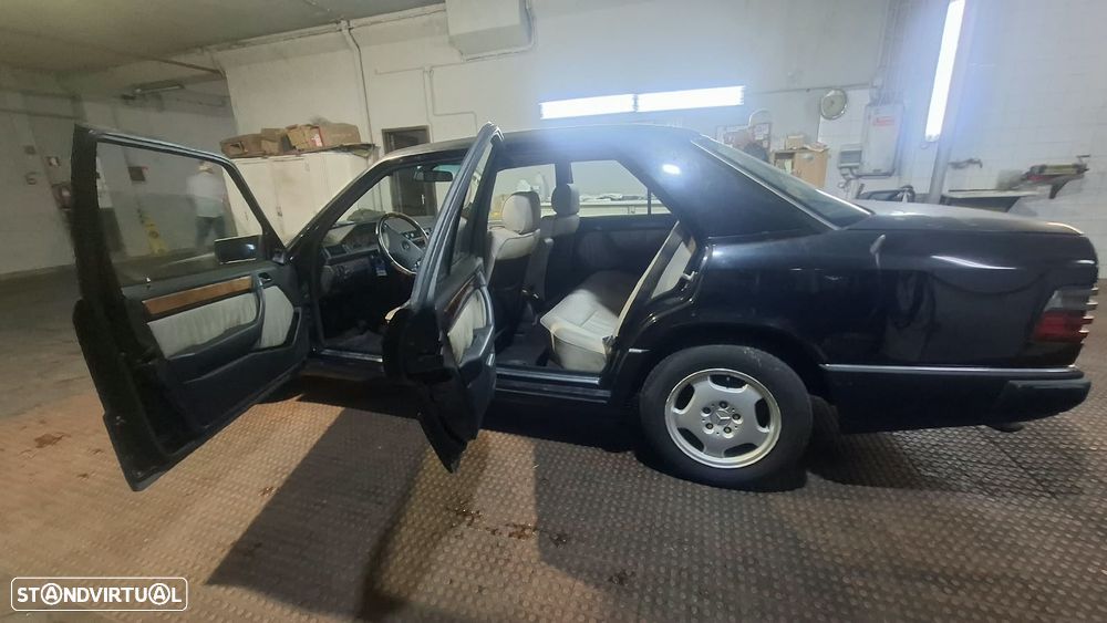 Mercedes-Benz W124 (1984-1997) 250 D Turbo - 3