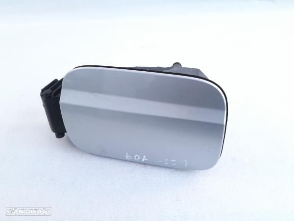 Tampa / Tampao Combustivel  Mercedes-Benz C-Class (W204) - 1