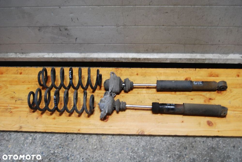 AMORTYZATORY TYLNE TYŁ + SPRĘŻYNY 2.0 TDI AUDI A3 8P VW SEAT - 3