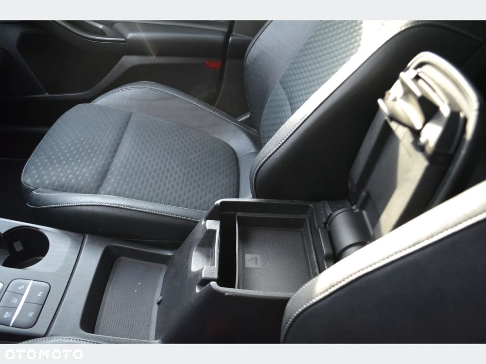 Ford Focus - 29