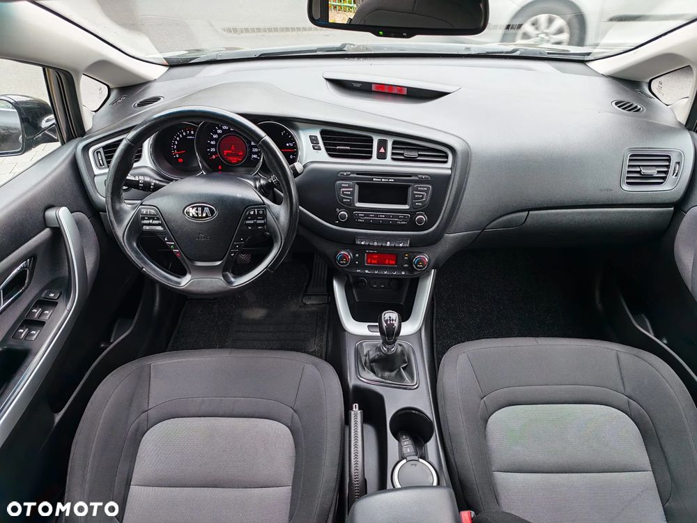 Kia Ceed 1.6 GDI L - 8