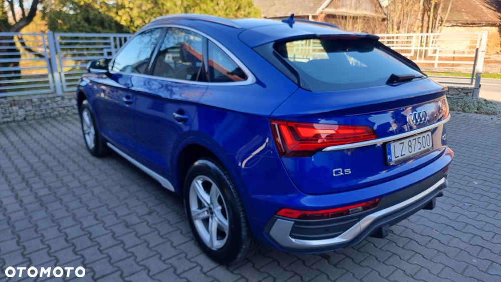 Audi Q5 Sportback - 4