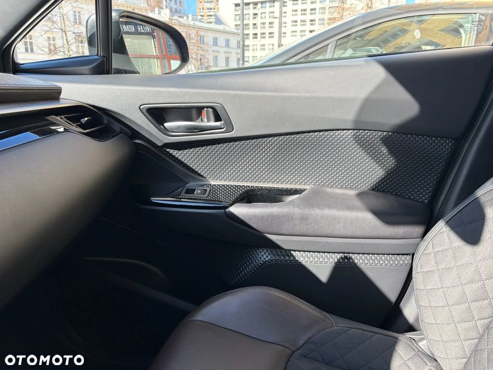 Toyota C-HR 1.8 Hybrid Premium - 19