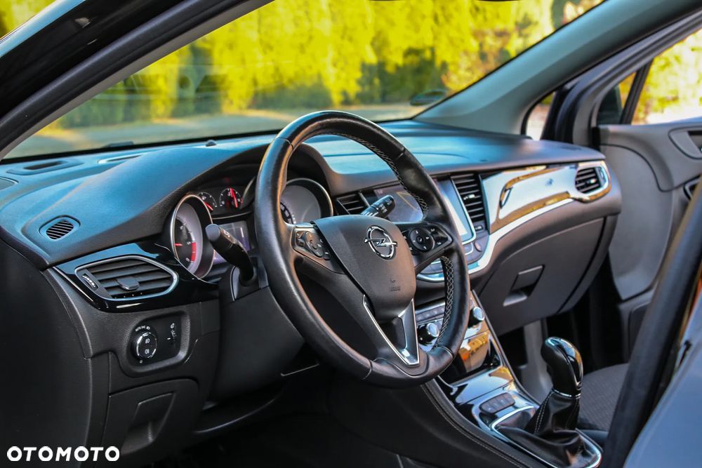 Opel Astra V 1.6 CDTI Dynamic S&S - 31