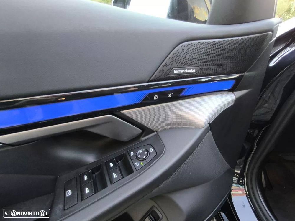 BMW i5 eDrive40 Pack Desportivo M Pro - 9