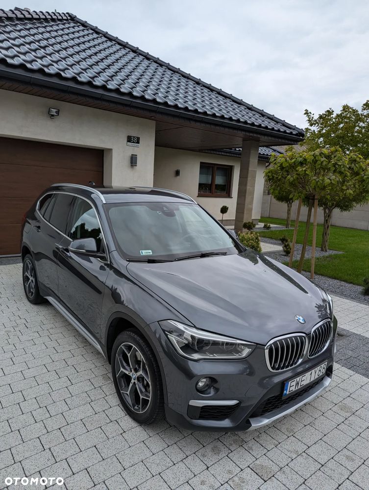 BMW X1 sDrive20d - 20