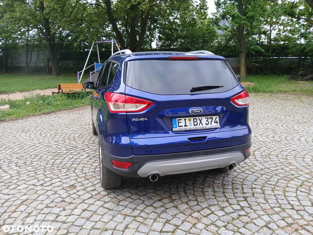Ford Kuga 2.0 TDCi 4x4 Titanium - 10