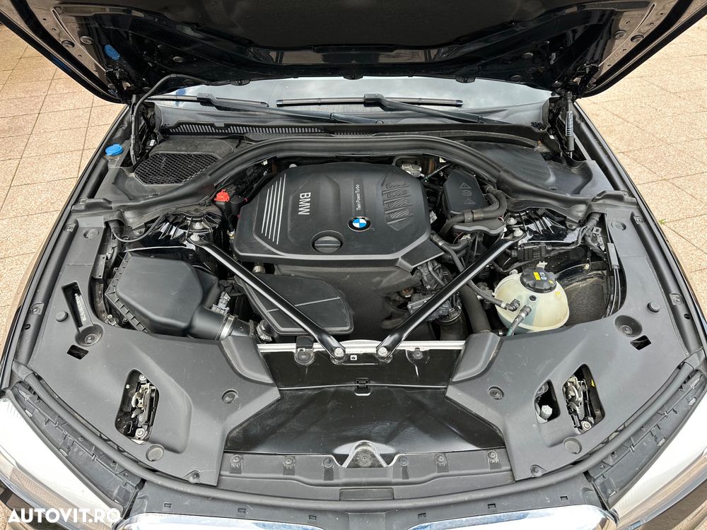 BMW Seria 5 520d Aut. M Sport Edition - 23