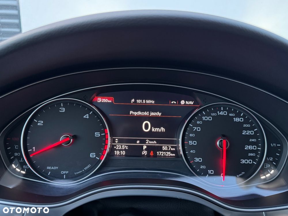 Audi A6 Avant 2.0 TDI Ultra S tronic - 12