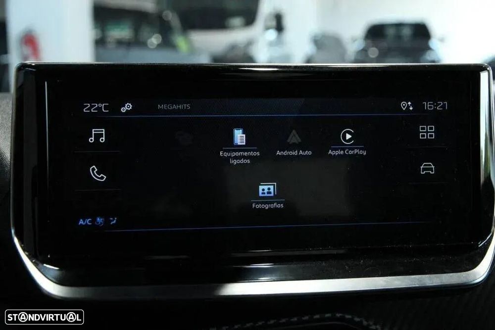 Peugeot 208 1.2 PureTech Active — fotografia 3